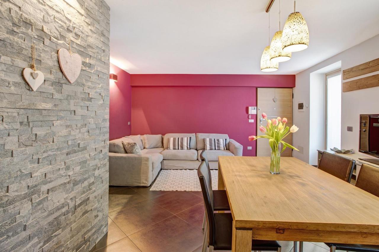 La Maison Du Bonheur Grosio Apartman Kültér fotó